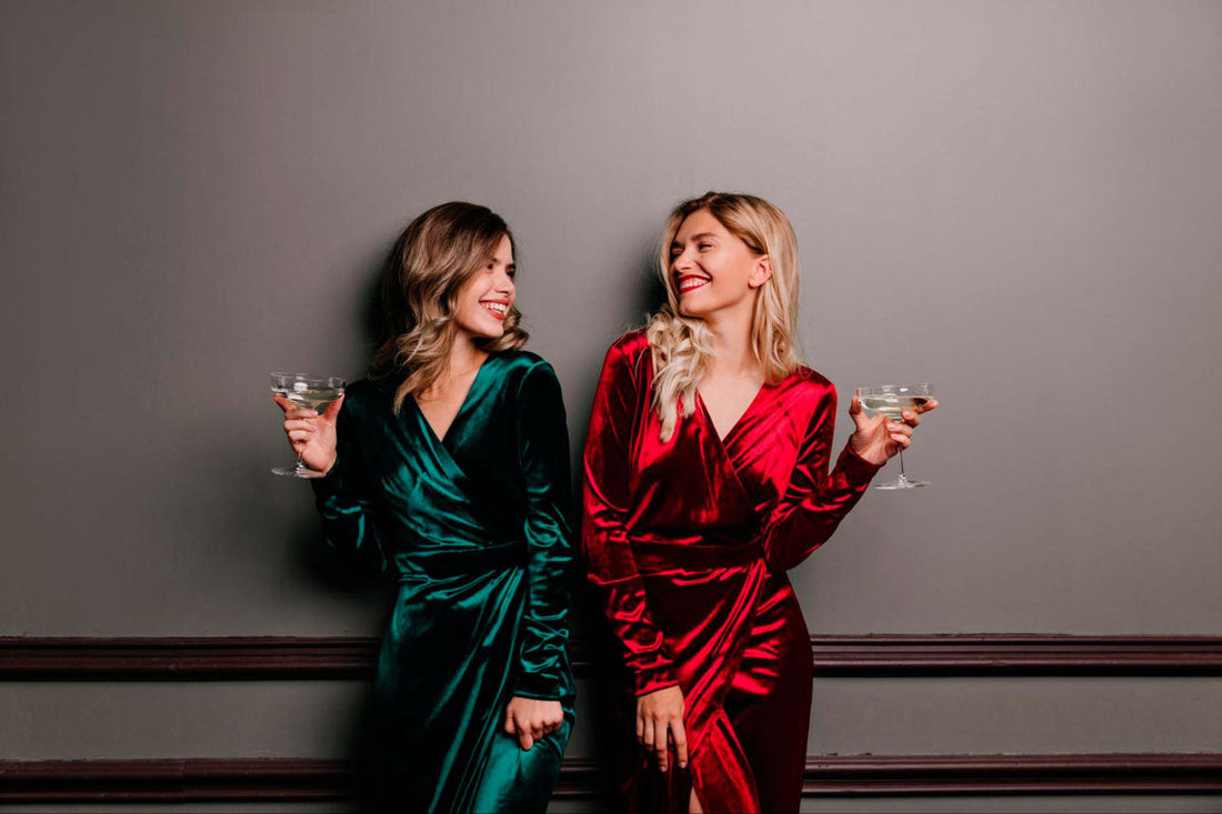 What is cocktail attire